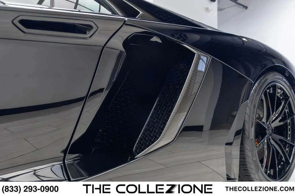 2012 Lamborghini Aventador LP700-4 - Image 17 of 31
