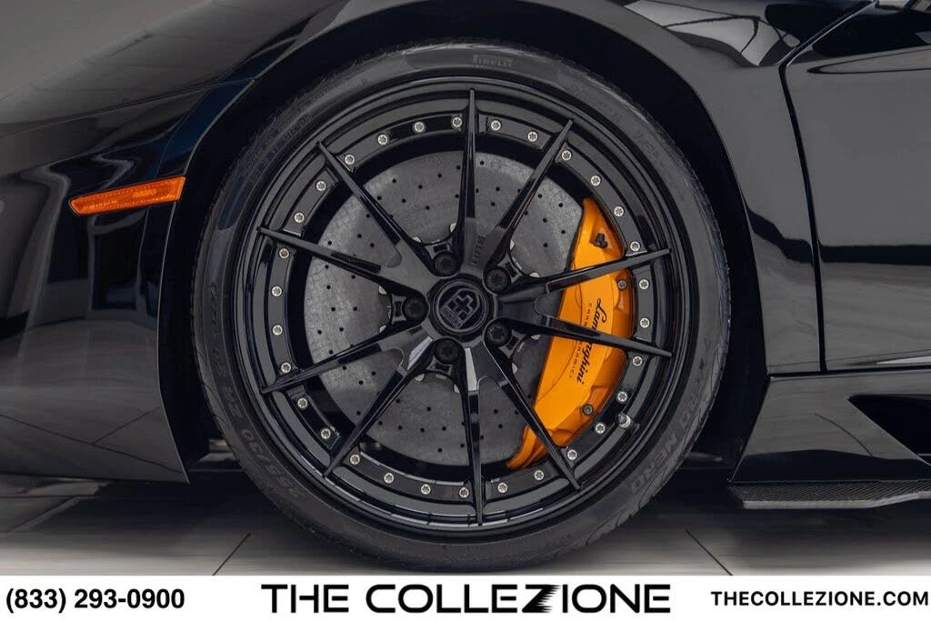 2012 Lamborghini Aventador LP700-4 - Image 13 of 31