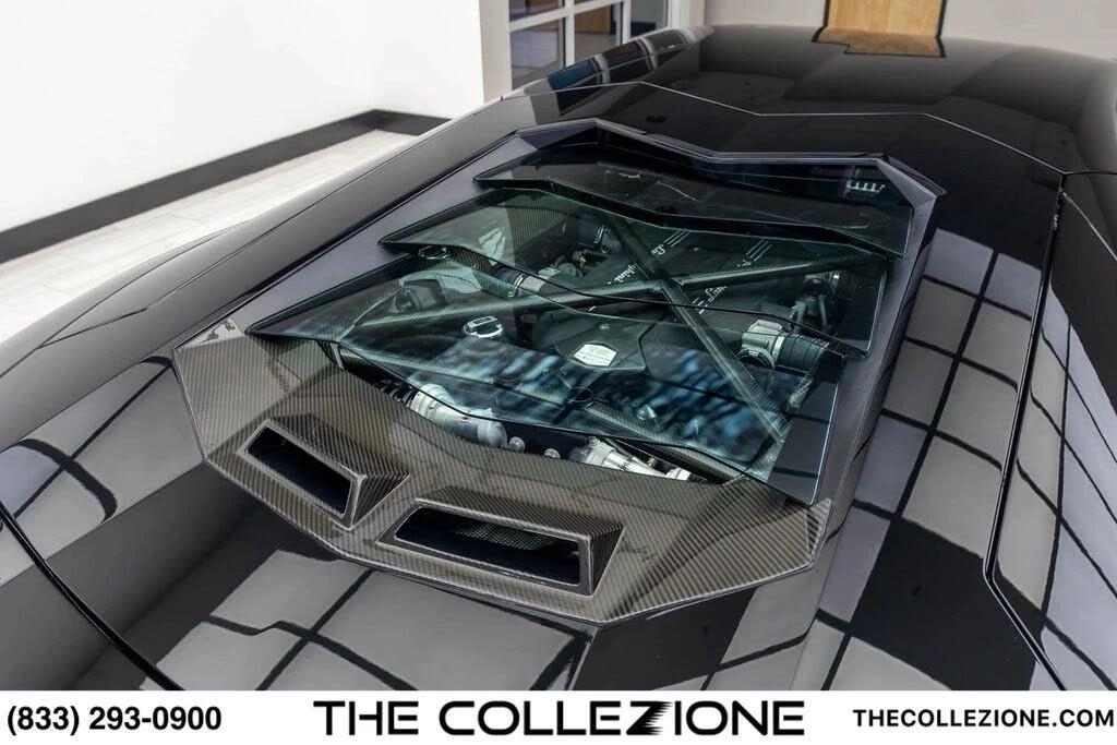 2012 Lamborghini Aventador LP700-4 - Image 27 of 31