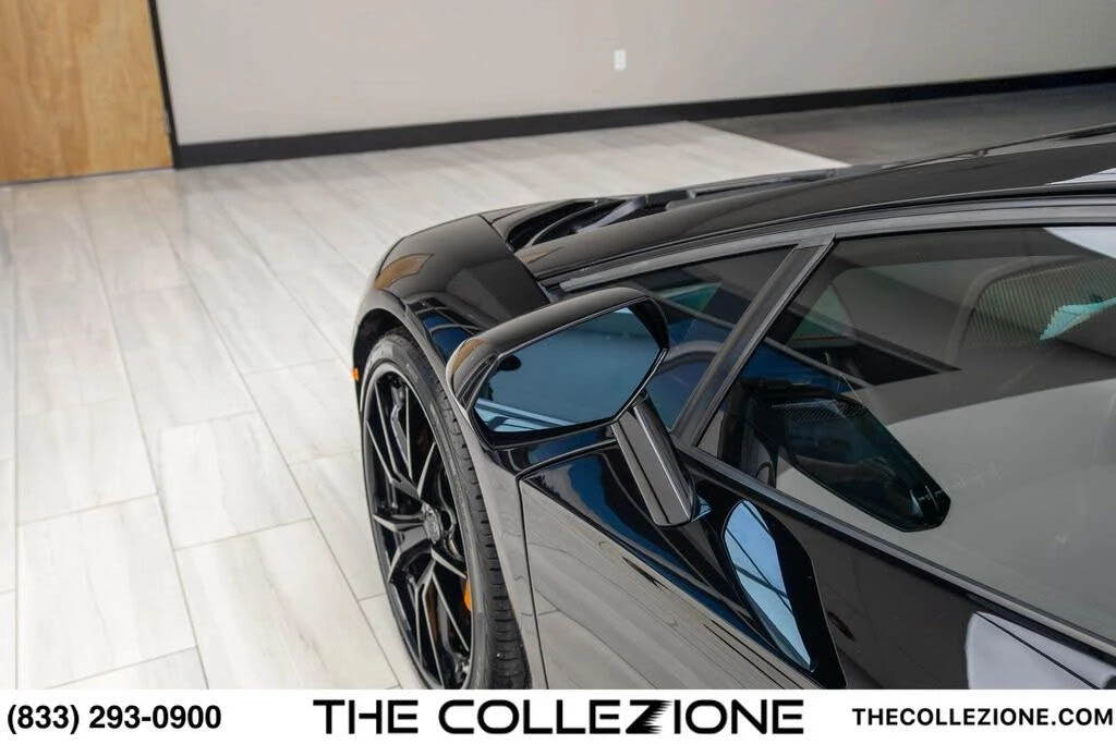 2012 Lamborghini Aventador LP700-4 - Image 15 of 31