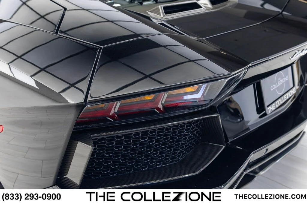 2012 Lamborghini Aventador LP700-4 - Image 23 of 31