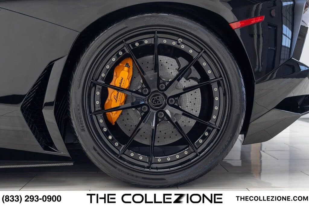 2012 Lamborghini Aventador LP700-4 - Image 21 of 31