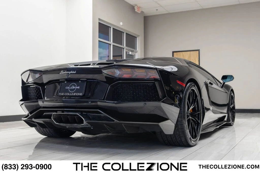 2012 Lamborghini Aventador LP700-4 - Image 30 of 31