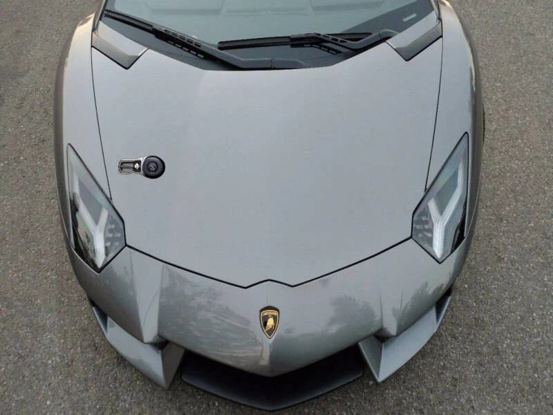 2012 Lamborghini Aventador LP700-4 - Image 11 of 13