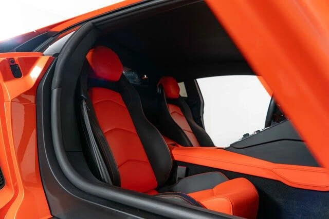 2012 Lamborghini Aventador LP700-4 - Image 28 of 31