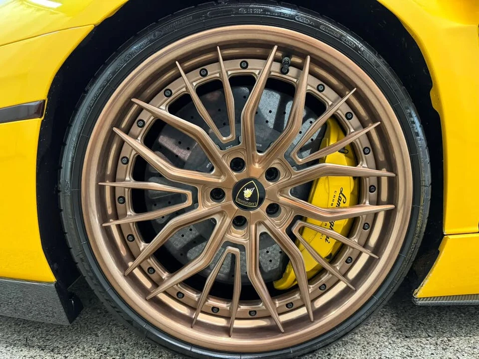 2012 Lamborghini Aventador LP700-4 - Image 31 of 31