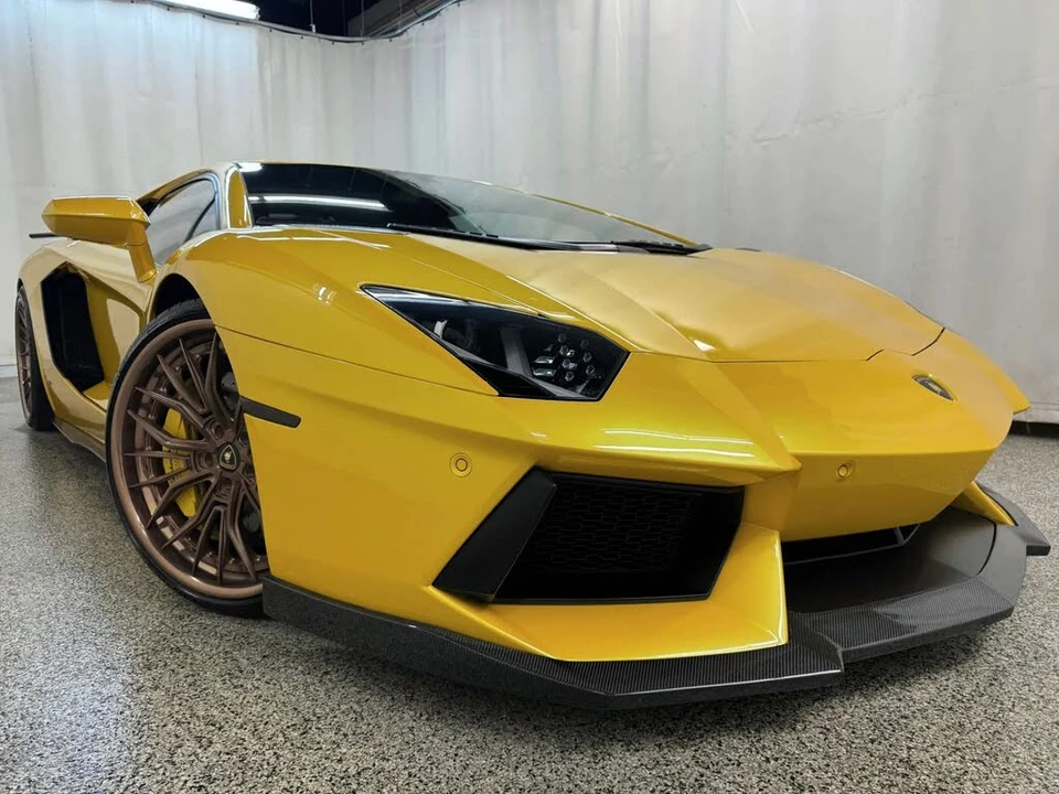 2012 Lamborghini Aventador LP700-4 - Image 7 of 31