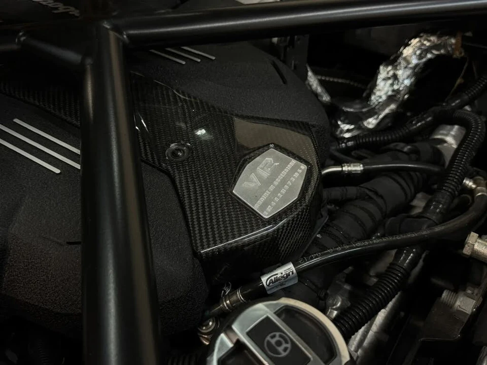2012 Lamborghini Aventador LP700-4 - Image 19 of 31