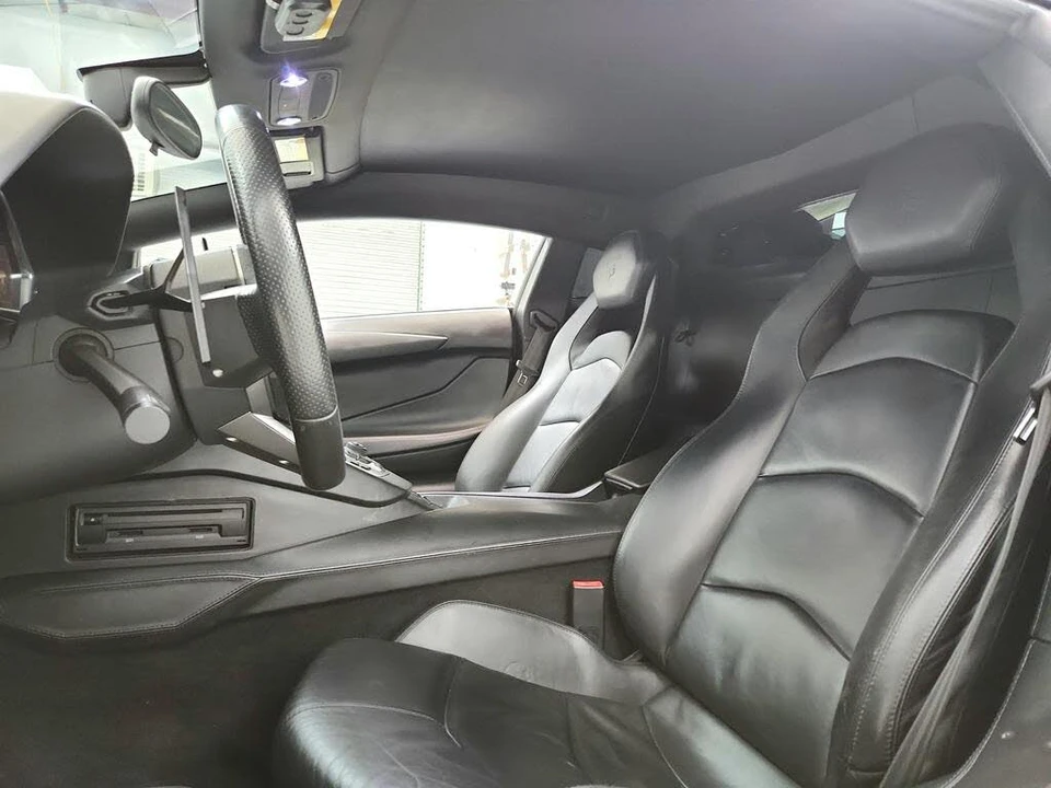 2012 Lamborghini Aventador LP700-4 - Image 14 of 31