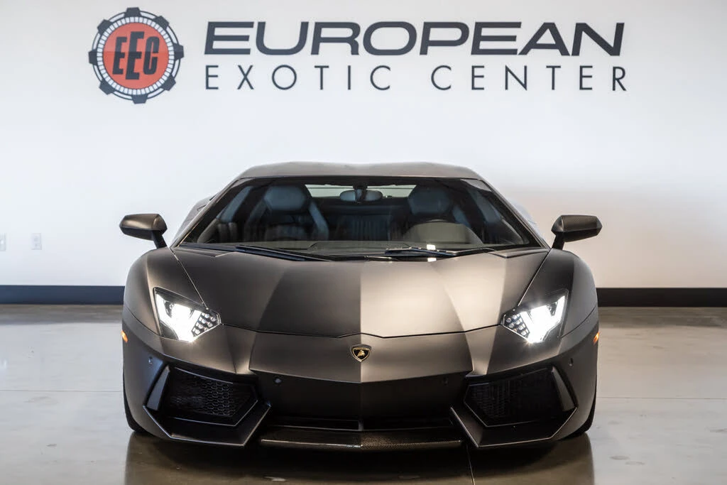 2012 Lamborghini Aventador LP700-4 - Image 4 of 31