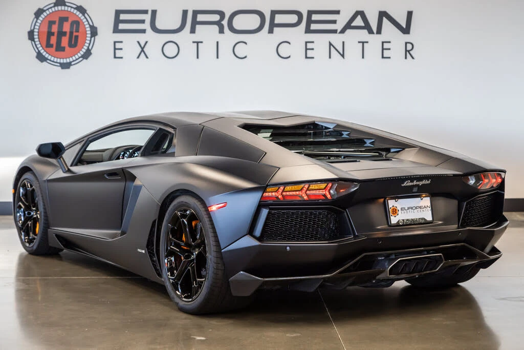 2012 Lamborghini Aventador LP700-4 - Image 10 of 31