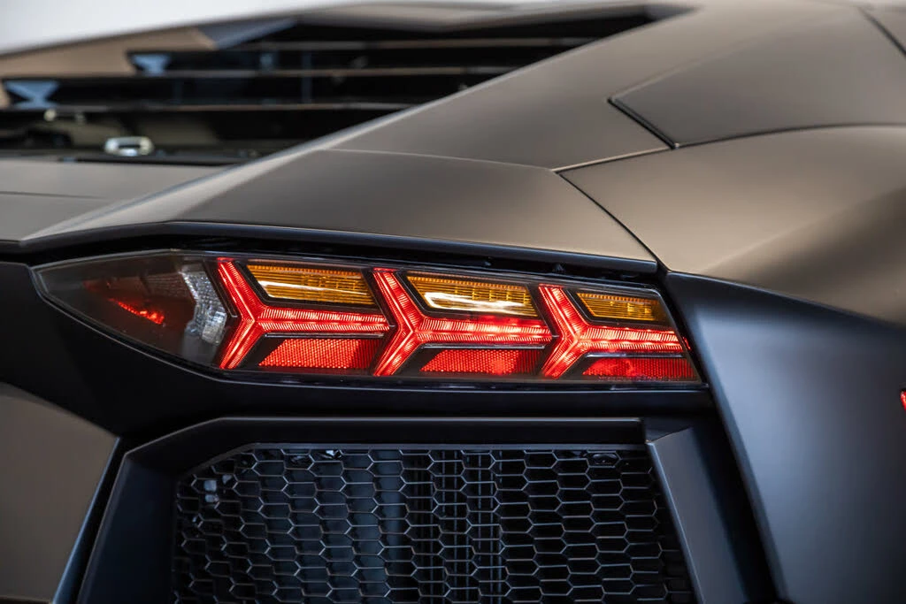 2012 Lamborghini Aventador LP700-4 - Image 26 of 31