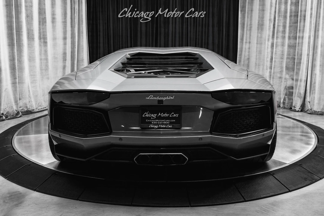 2012 Lamborghini Aventador LP700-4 - Image 4 of 12