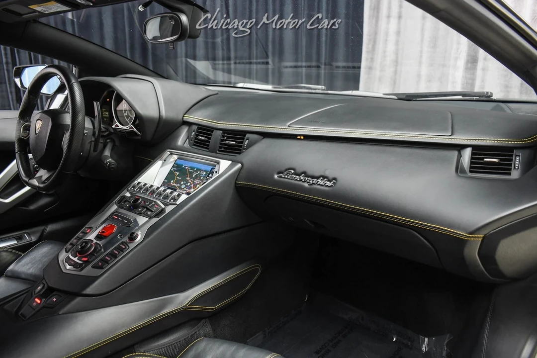 2012 Lamborghini Aventador LP700-4 - Image 19 of 21
