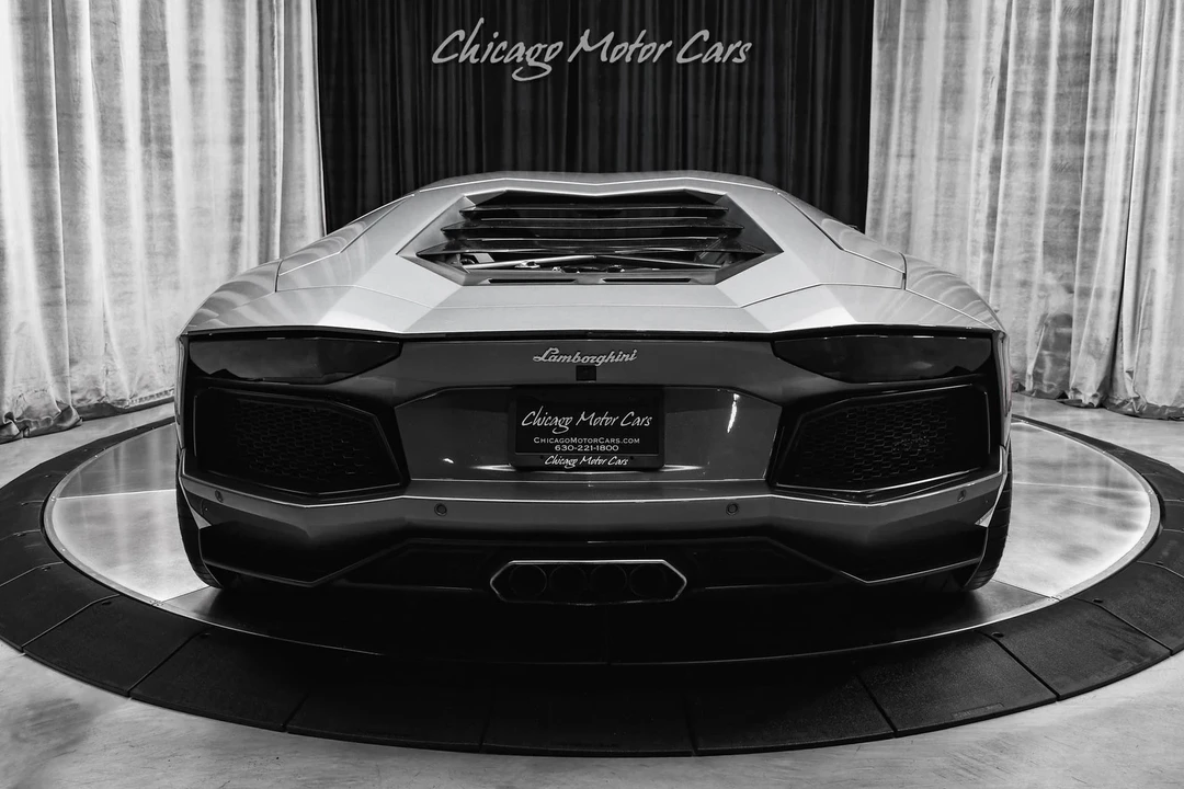 2012 Lamborghini Aventador LP700-4 - Image 4 of 12