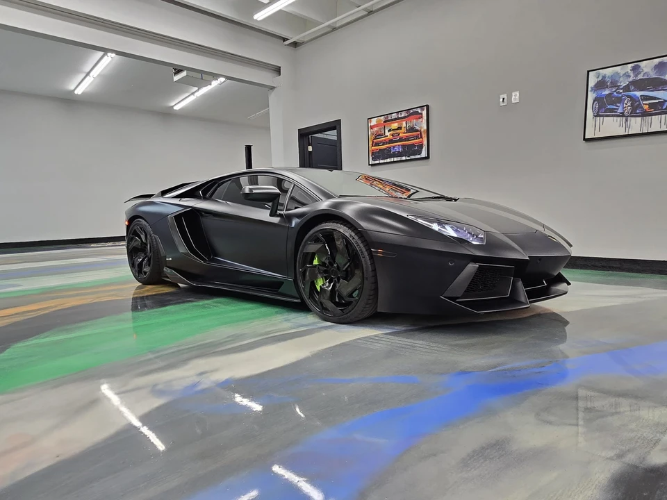 2012 Lamborghini Aventador LP700-4 - Image 4 of 31