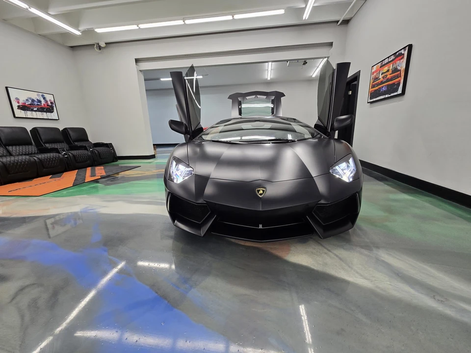 2012 Lamborghini Aventador LP700-4 - Image 18 of 31