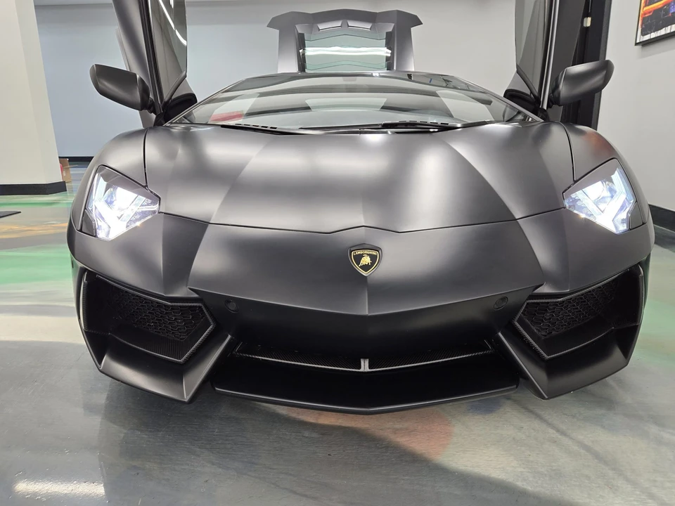 2012 Lamborghini Aventador LP700-4 - Image 19 of 31