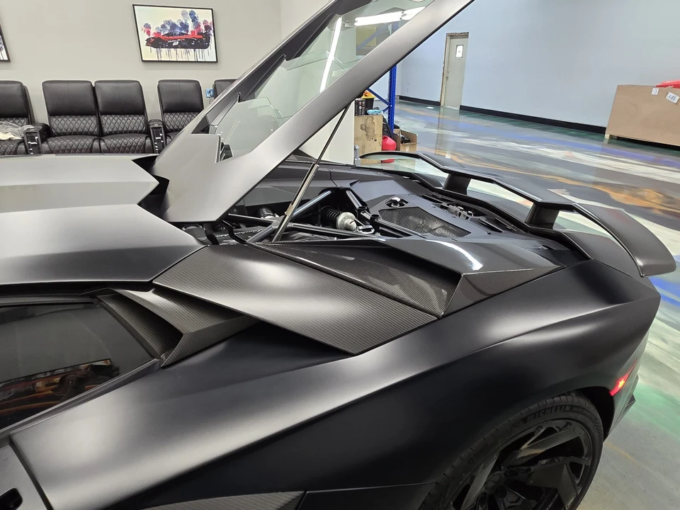 2012 Lamborghini Aventador LP700-4 - Image 28 of 31