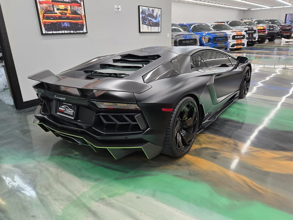2012 Lamborghini Aventador LP700-4 - Image 8 of 31