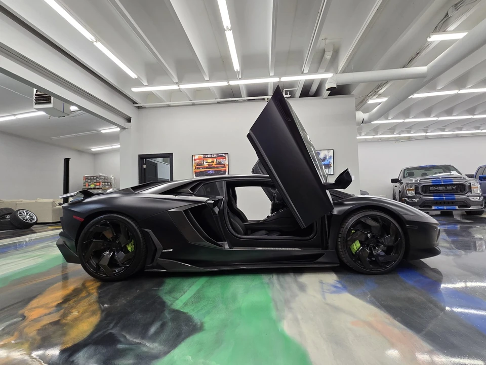 2012 Lamborghini Aventador LP700-4 - Image 23 of 31
