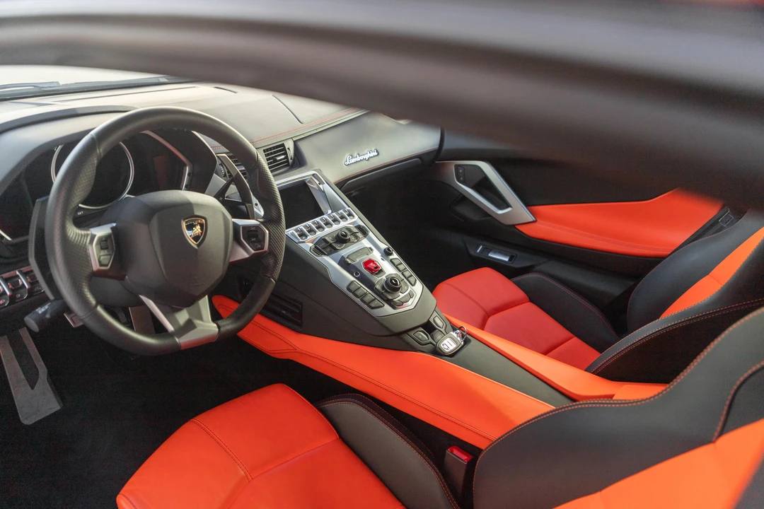 2012 Lamborghini Aventador LP700-4 - Image 22 of 31