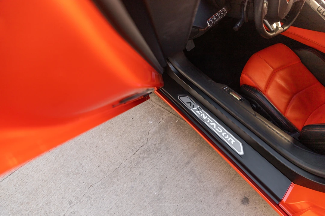 2012 Lamborghini Aventador LP700-4 - Image 31 of 31