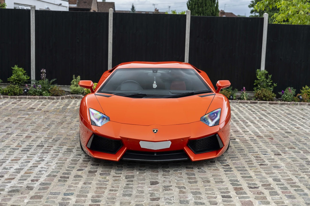 2012 Lamborghini Aventador LP700-4 - Image 2 of 31
