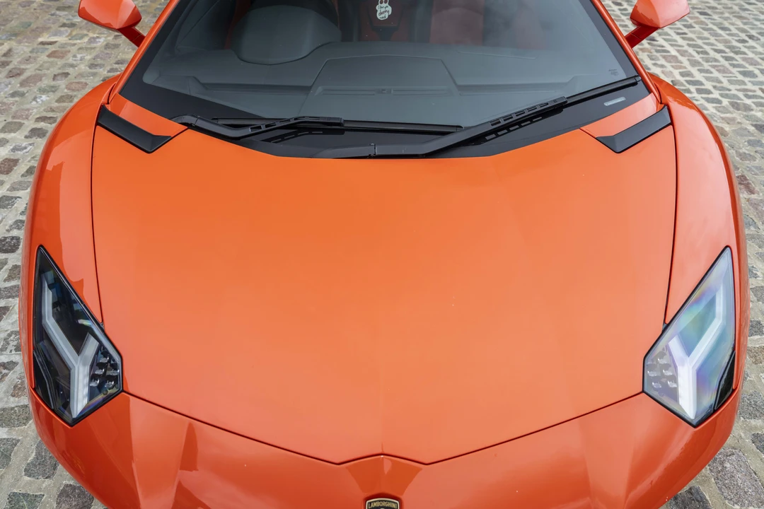 2012 Lamborghini Aventador LP700-4 - Image 26 of 31