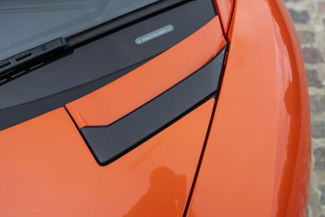 2012 Lamborghini Aventador LP700-4 - Image 28 of 31