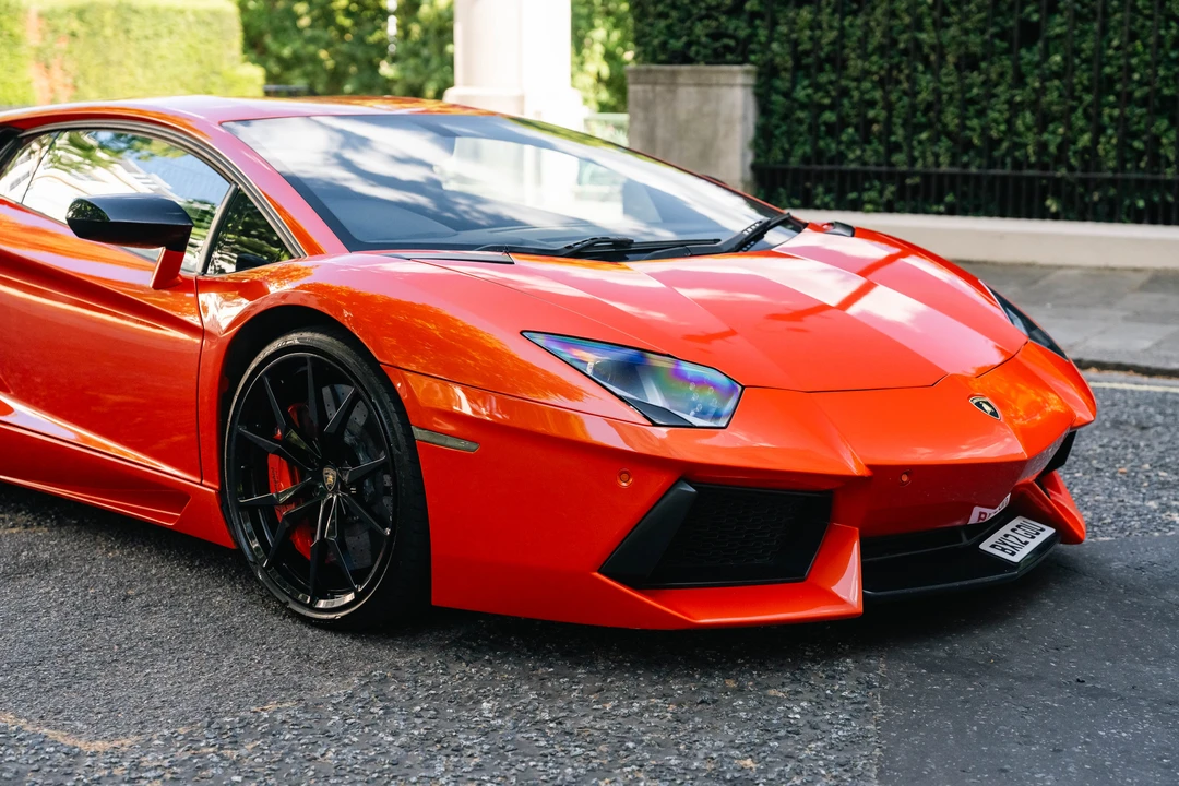 2012 Lamborghini Aventador LP700-4 - Image 22 of 31