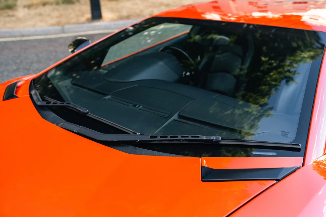 2012 Lamborghini Aventador LP700-4 - Image 30 of 31