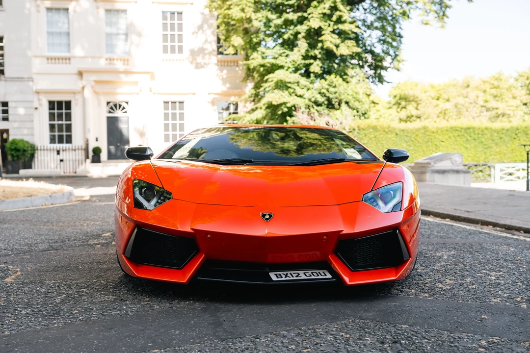 2012 Lamborghini Aventador LP700-4 - Image 2 of 31