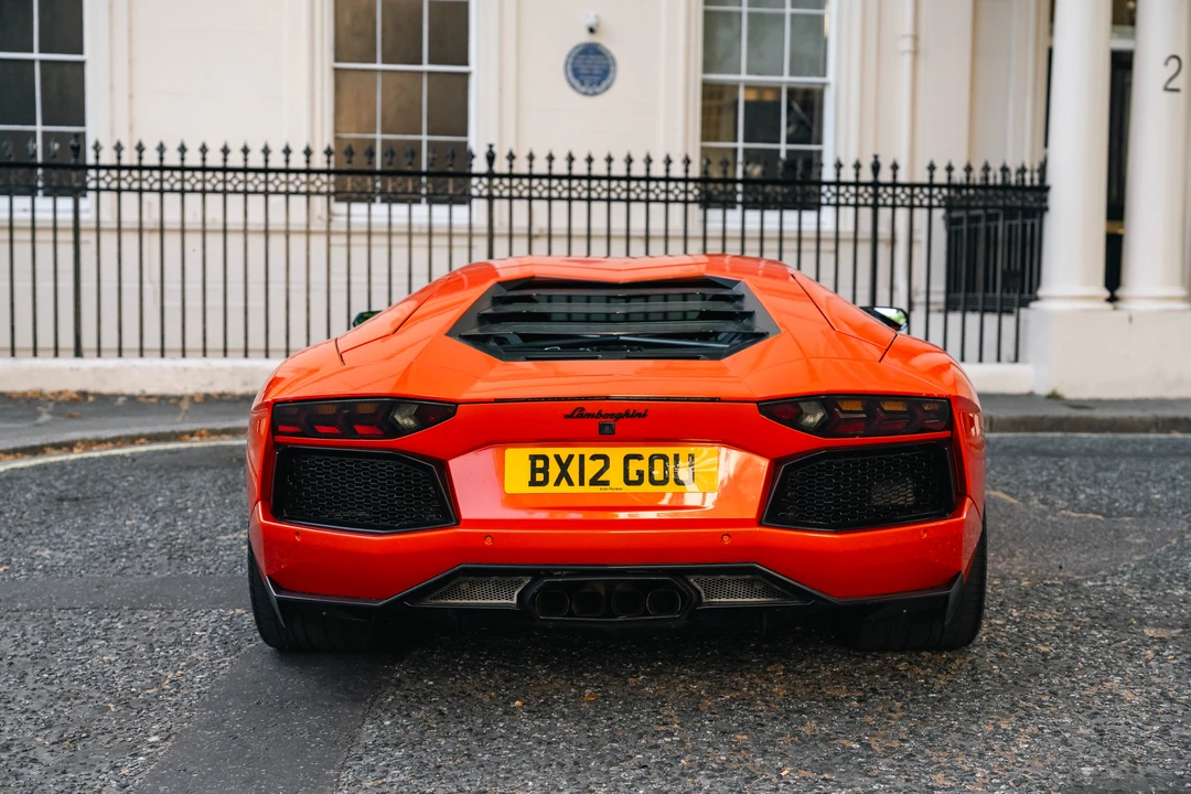 2012 Lamborghini Aventador LP700-4 - Image 6 of 31