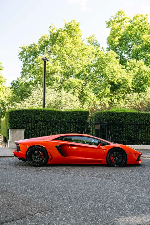 2012 Lamborghini Aventador LP700-4 - Image 13 of 31