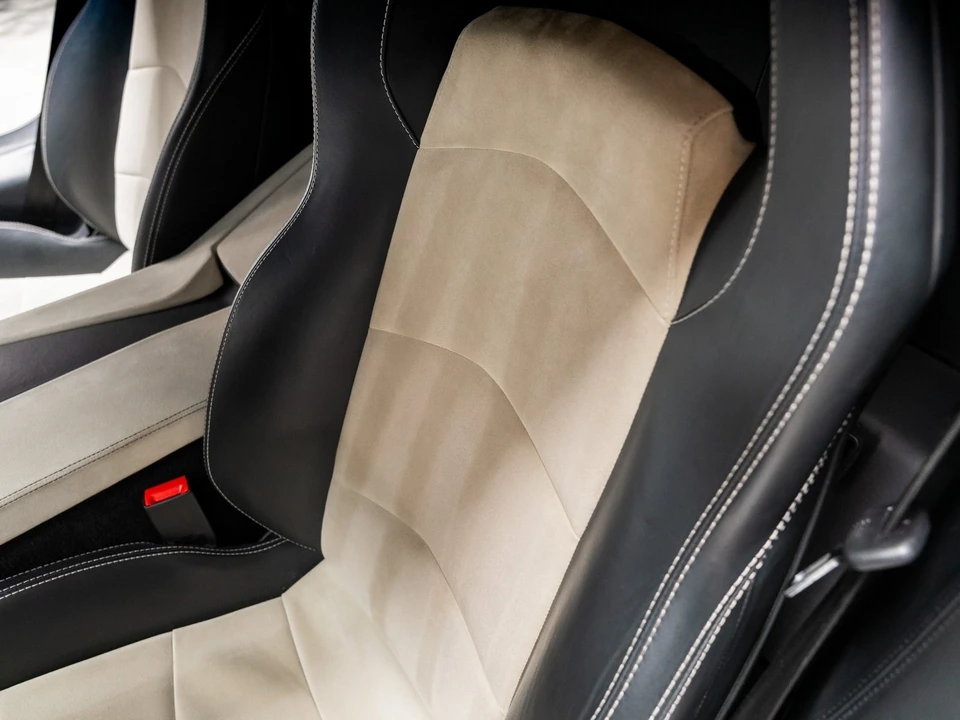 2012 Lamborghini Aventador LP700-4 - Image 5 of 12