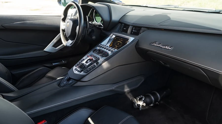 2012 Lamborghini Aventador LP700-4 - Image 5 of 20