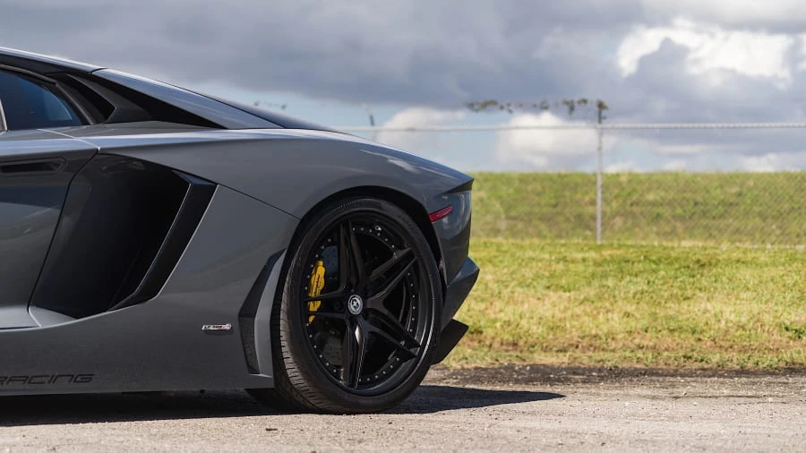 2012 Lamborghini Aventador LP700-4 - Image 9 of 20