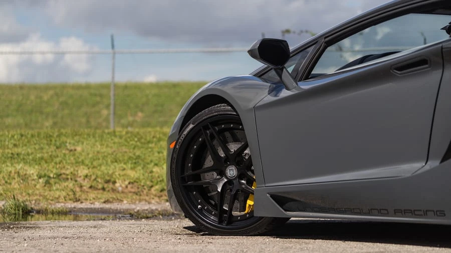 2012 Lamborghini Aventador LP700-4 - Image 18 of 20