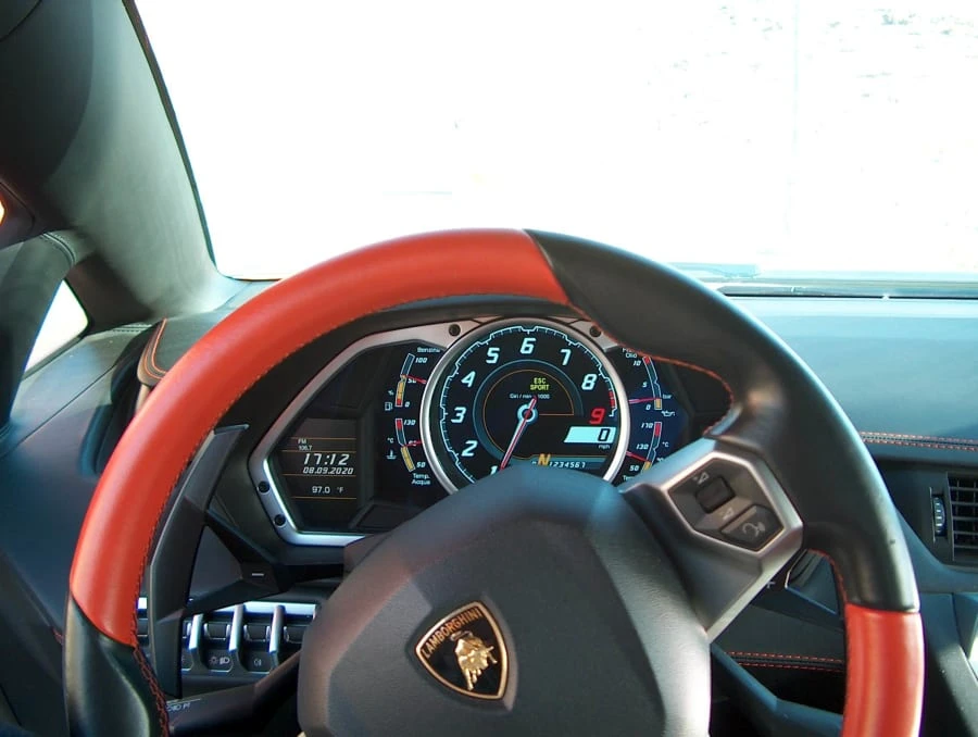 2012 Lamborghini Aventador LP700-4 - Image 5 of 31