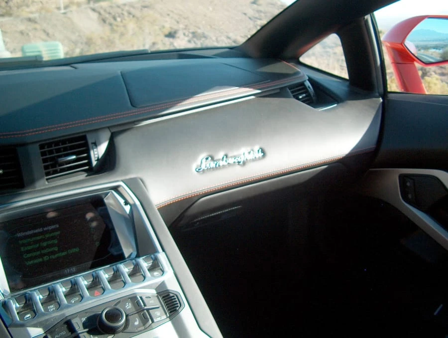 2012 Lamborghini Aventador LP700-4 - Image 27 of 31