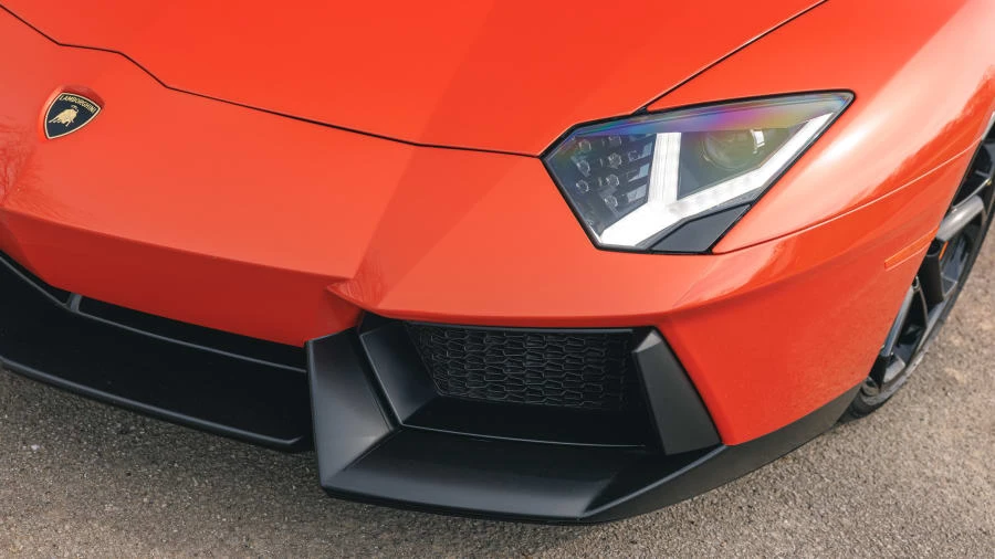 2012 Lamborghini Aventador LP700-4 - Image 11 of 31