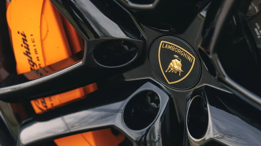 2012 Lamborghini Aventador LP700-4 - Image 13 of 31