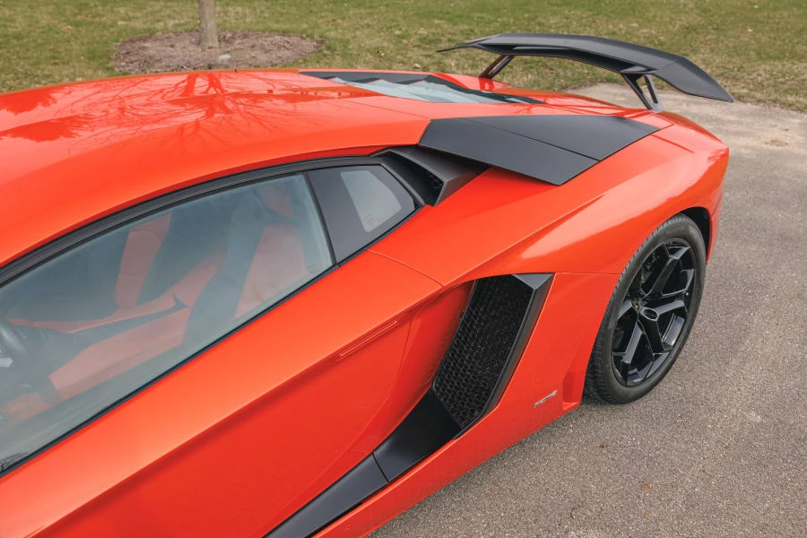 2012 Lamborghini Aventador LP700-4 - Image 29 of 31