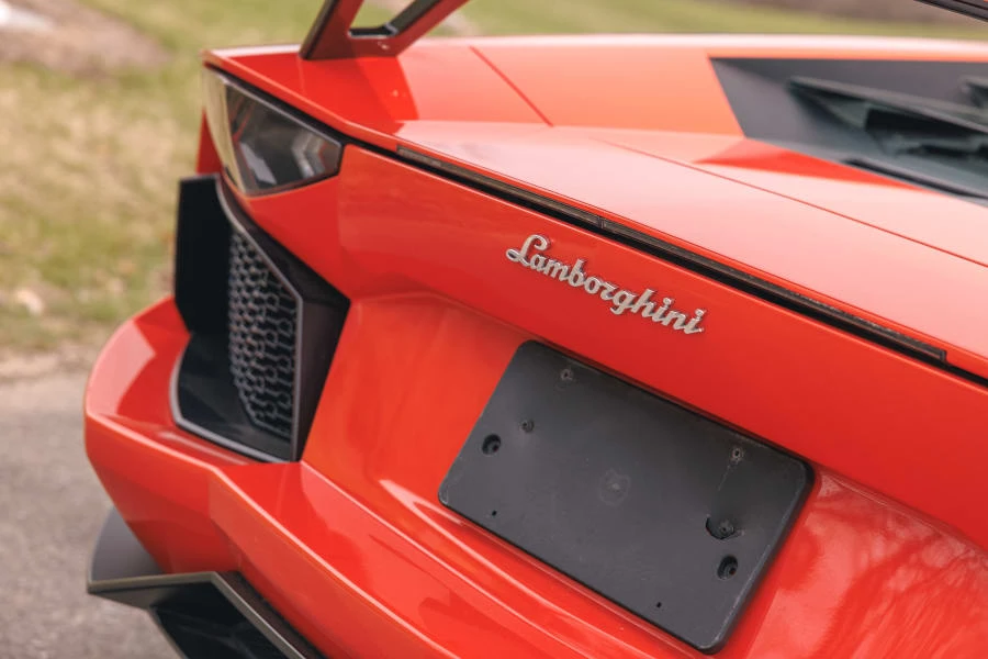 2012 Lamborghini Aventador LP700-4 - Image 30 of 31