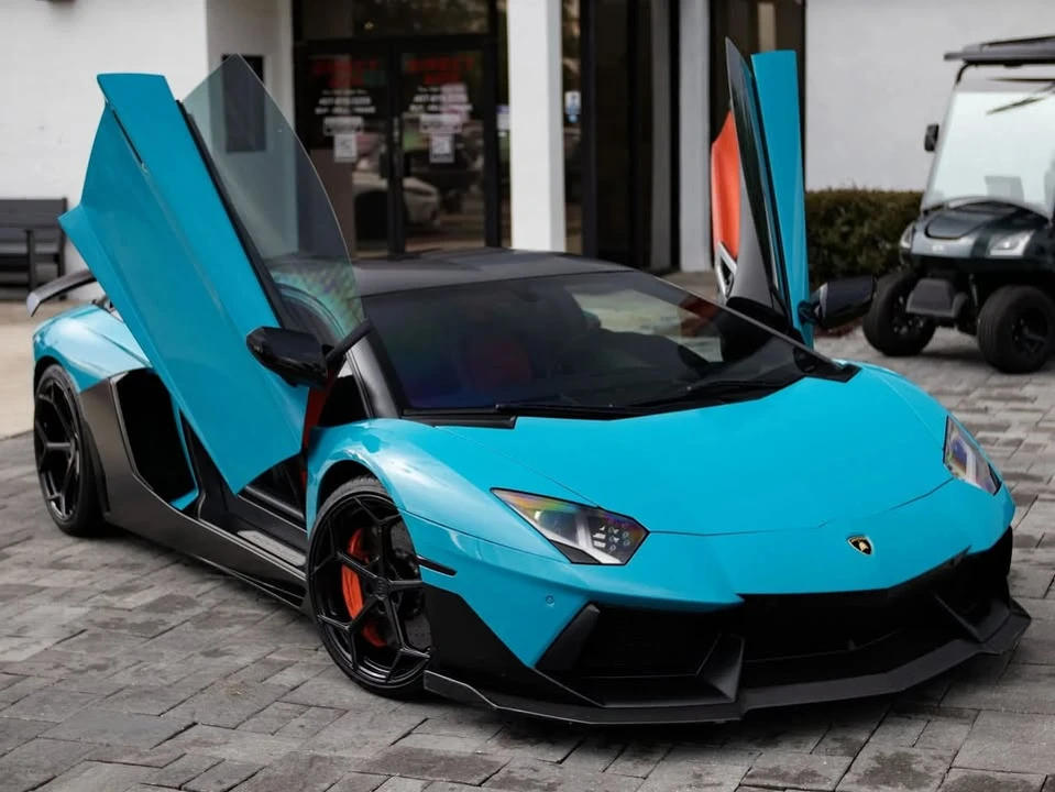 2012 Lamborghini Aventador LP700-4 - Image 4 of 20