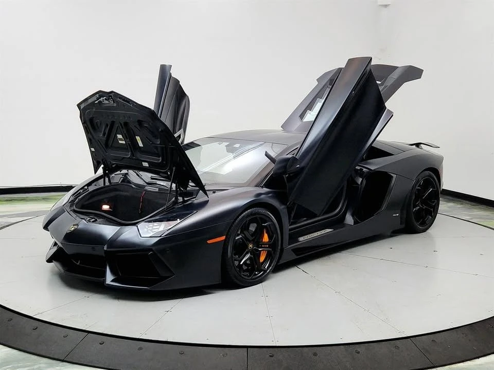 2012 Lamborghini Aventador LP700-4 - Image 9 of 20