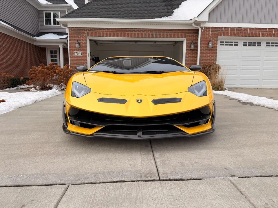 2012 Lamborghini Aventador LP700-4 - Image 2 of 21