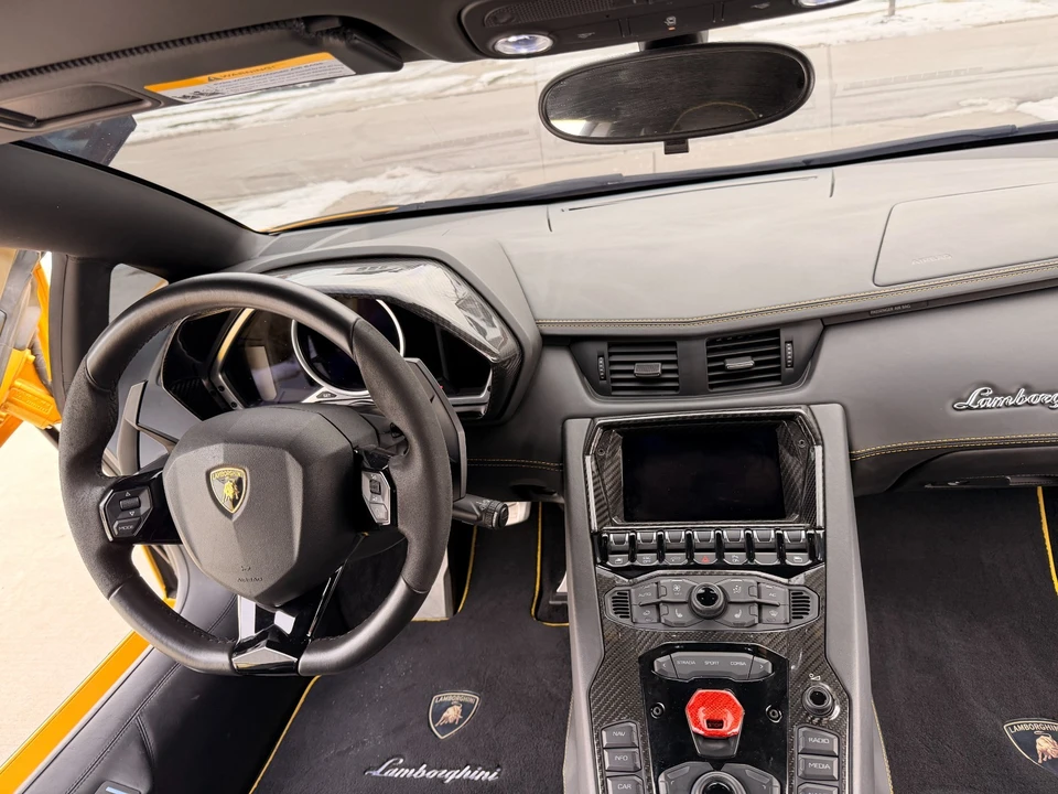 2012 Lamborghini Aventador LP700-4 - Image 13 of 21