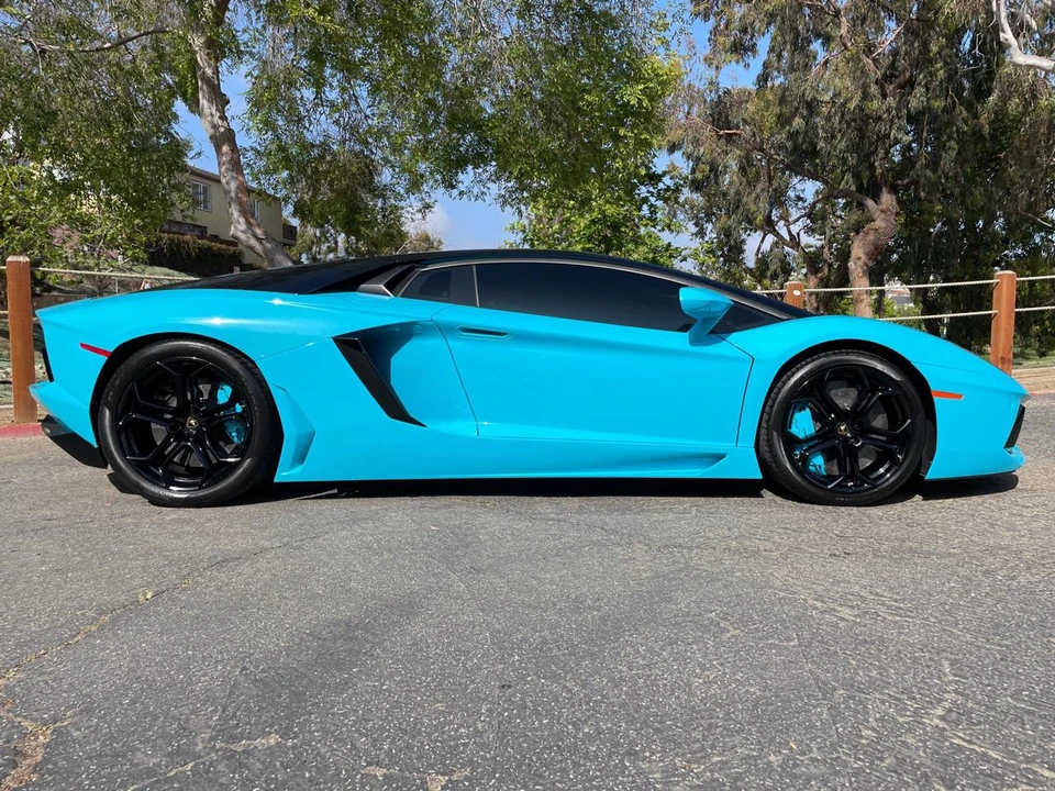 2012 Lamborghini Aventador LP700-4 - Image 14 of 31